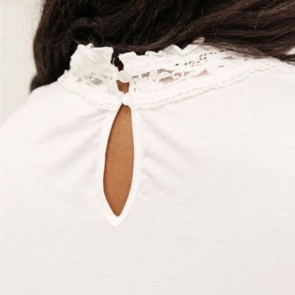 NWT - 143 Story - Women’s Mock Neck Long Sleeve White Top - Size XS - Picture 7 of 8